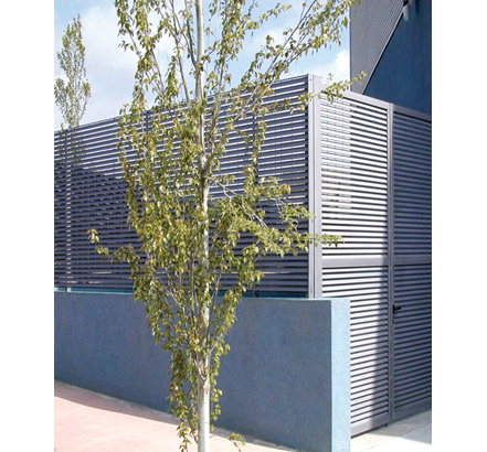 Talia®80 fence with 3m high gate, polyester powder coated Talia®80 fence with 3m high gate, polyester powder coated