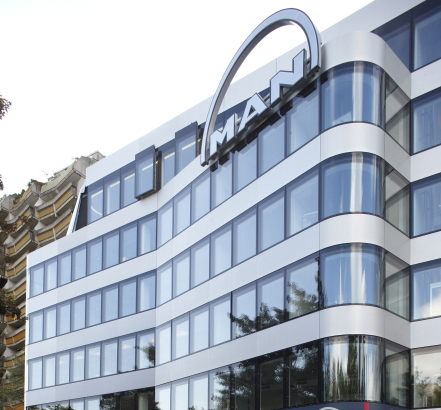 The Airmax parallel opening window system is aesthetically pleasing as the angle of the glass is maintained whether the windows are open or closed The Airmax parallel opening window system is aesthetically pleasing as the angle of the glass is maintained whether the windows are open or closed