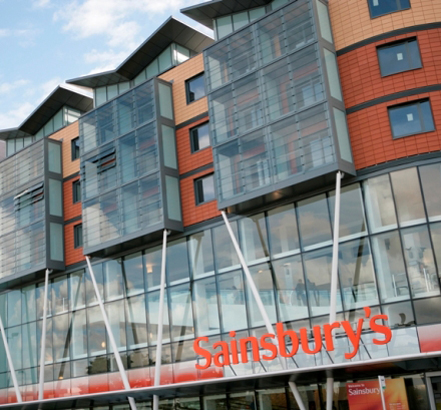 Reynaers CW50 SC curtain walling system was used Reynaers CW50 SC curtain walling system was used