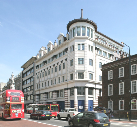 Reynaers windows and doors were used in this West End development Reynaers windows and doors were used in this West End development