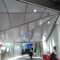 Hunter Douglas produces unique acoustic ceiling for Amsterdam’s Metro