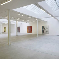Screed provides support and contrast at art gallery