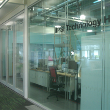 Teachwall 100G movable glass walls for University