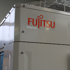 Fujitsu donates training equipment to Eastleigh College