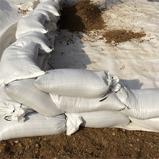 HUESKER provide a range of sandbag sizes