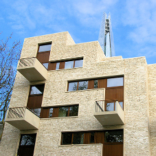 Unusually large balconies no problem for Schöck