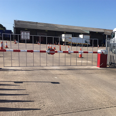 Automatic rising barrier for Ryder Group Alrewas