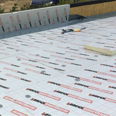 How long will a single ply membrane flat root system last?