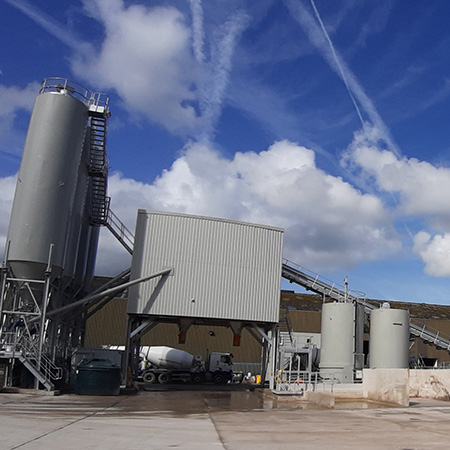 Aggregate open second ready mix concrete plant in Manchester