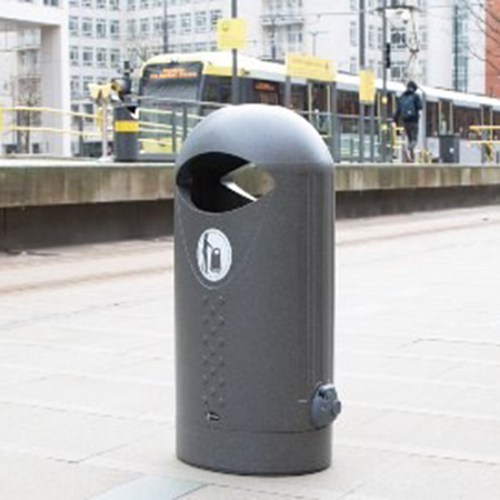 Curve appeal for waste management with the Elipsa™ Litter Bin