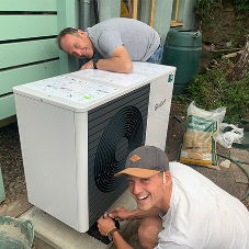 Vaillant’s aroTHERM plus meets Green Peace campaigners’ heating requirements