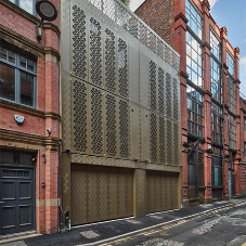 Rundum Meir façade doors uniquely reflect Manchester landmark’s heritage