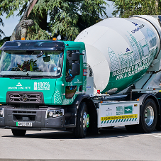 London’s First Electric Concrete Mixer Goes the Green Mile