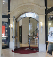Door operators: Slidedoor, Swingdoor, Revolvedoor Door operators: Slidedoor, Swingdoor, Revolvedoor