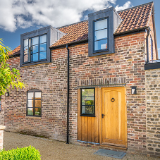 Genuine steel windows and doors give a new lease of life to historical out-building