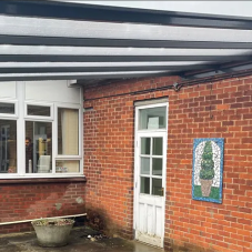 Salisbury District Hospital, Hedgerows