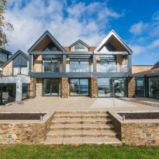 Waters Edge: Letting the light in with stunning sea views