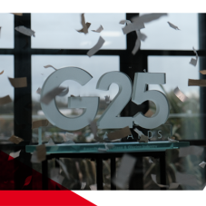 Aluk’s s67 sliding door scoops new product of the year award