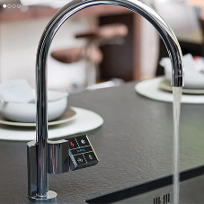 QUATREAU TOUCHTAP™ QUATREAU TOUCHTAP™