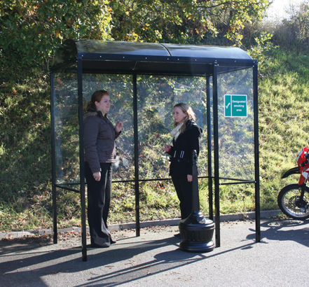 Four-sided NBB smoking shelter