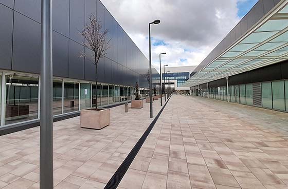 ULMA Heelguard in commercial area 