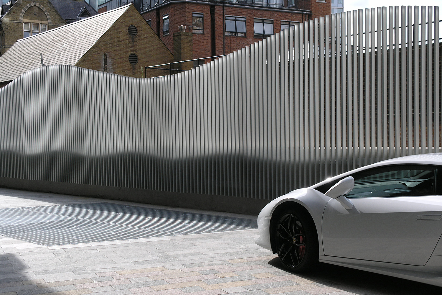 Plx Cross Specialist Floor Grating for High-End Development