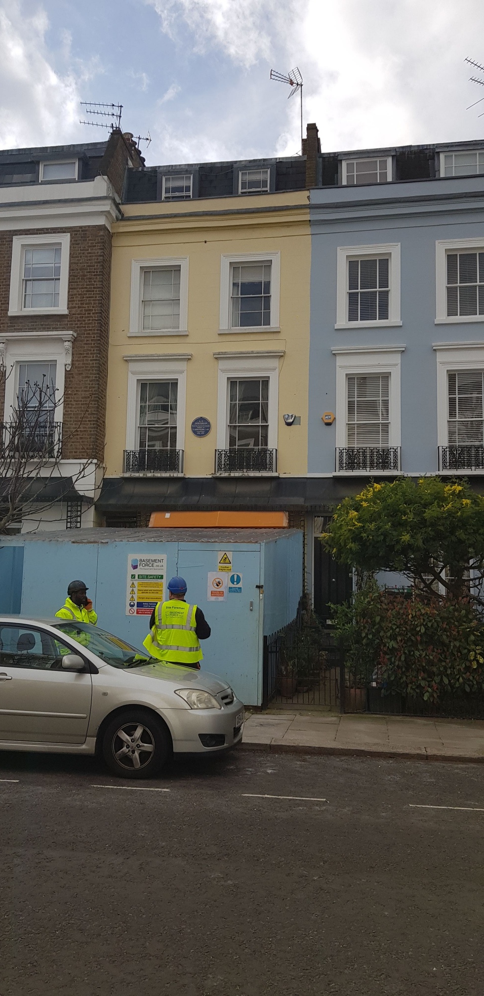 Notting Hill home gets new basement extension with the help of Wykamol