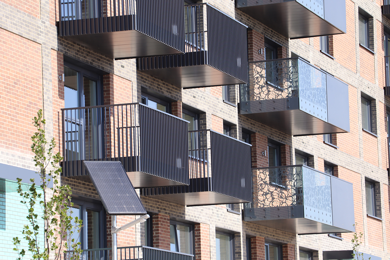 Sapphire supply bespoke balconies for Hayes Village