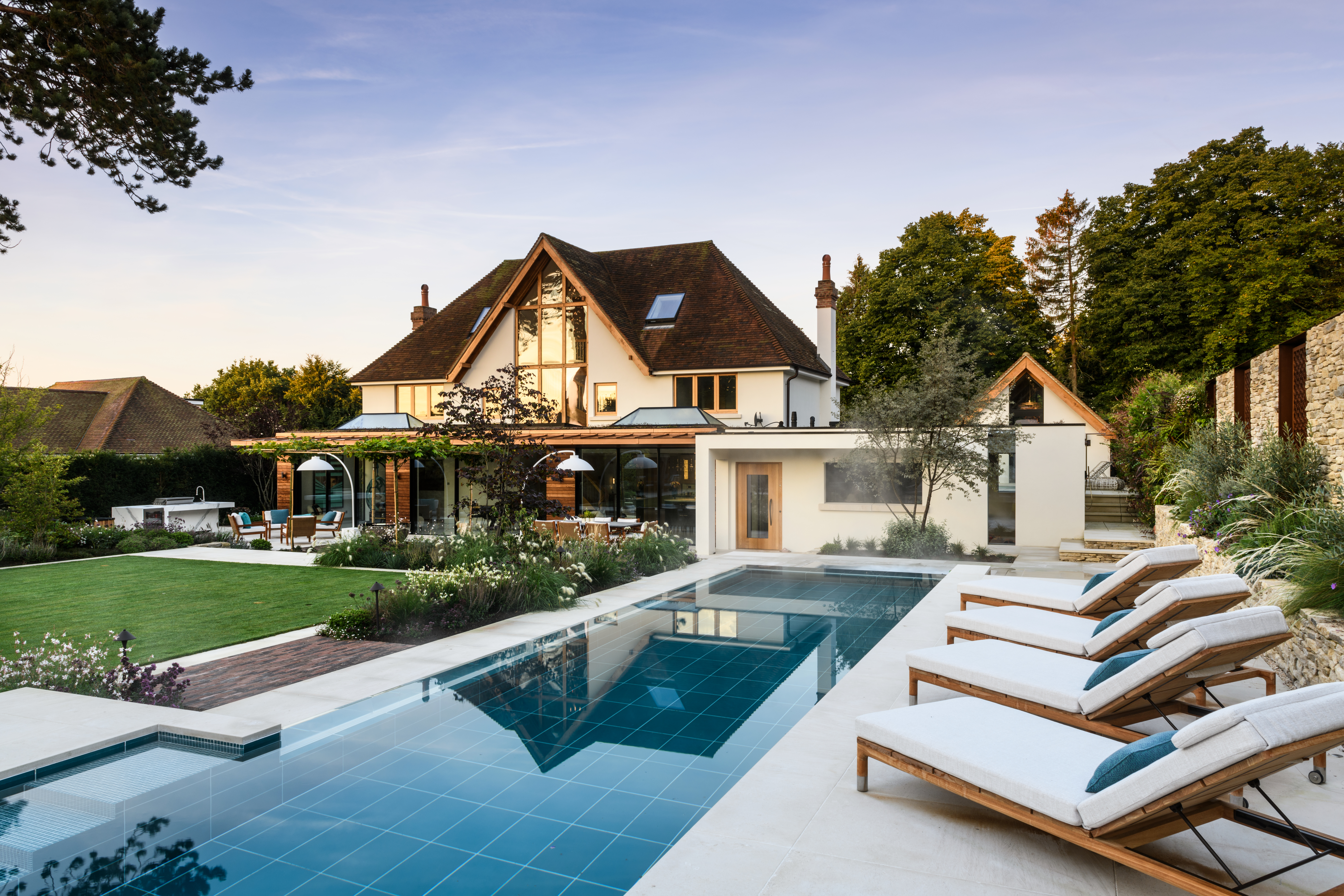 What’s the Best Portland Stone Bed for External Paving in the Modern Era?