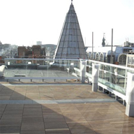 Wallbarn creates roof terrace for London office