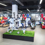 Hacel provide versatile lighting solution for Adidas store