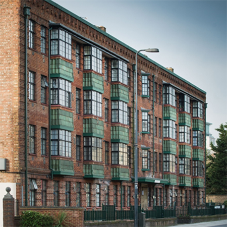 Steel windows for 1930s residential building