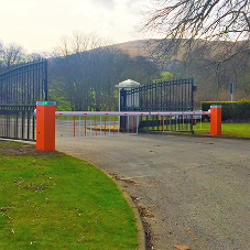 Nice UK access control at Loch Lomond Golf Course