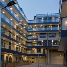 Glass panel balustrade system for Gateford Building