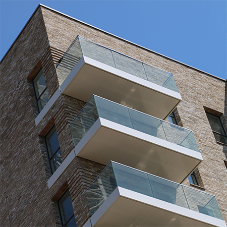 Sapphire balconies set the scene at Greenwich Peninsula