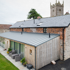 Catnic raises the roof at Manor Farm House