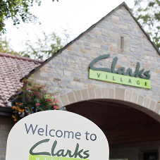 ‘Premium’ commercial washrooms impress staff at Clarks HQ