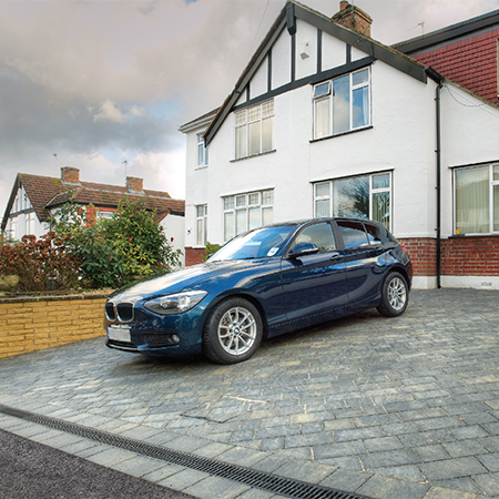 RainDrain B125 drainage used for driveway at Surrey home