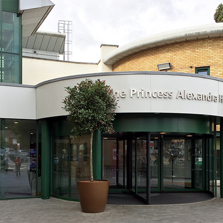 Four-wing automatic revolving door at Princess Alexandra Hospital