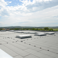 Create cost-effective falls on a flat roof with Bauder