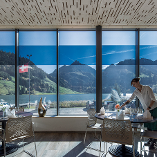 SageGlass allows restaurant guests to enjoy uninterrupted views