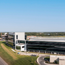 SageGlass Harmony for Carson Group HQ in Nebraska