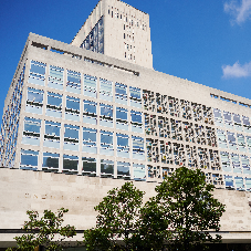 REPLACE AND RECYCLE: London College of Fashion building