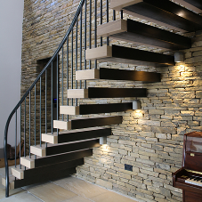 Advantages of a metal staircase