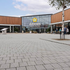 Tobermore paving used at Dobbies’ largest UK store