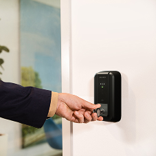 Abloy UK launches CLIQ Local Manager Remote for flexible access control