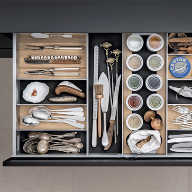 Kitchen Storage: SieMatic