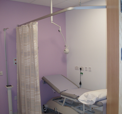 Cubicle utilising the Astralux Silent Gliss 6100 cubicle track system, St James' Hospital, Leeds