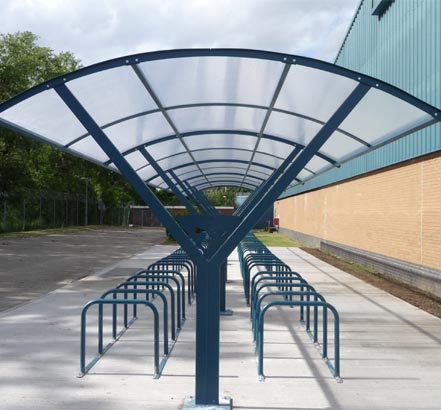 End view of the street shelter with cycle storage