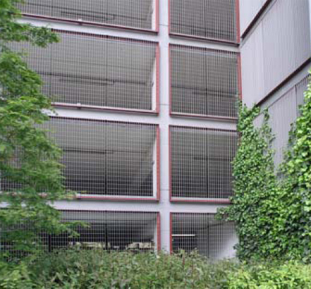 Sterope grating fixed to a concrete facade at Manchester University